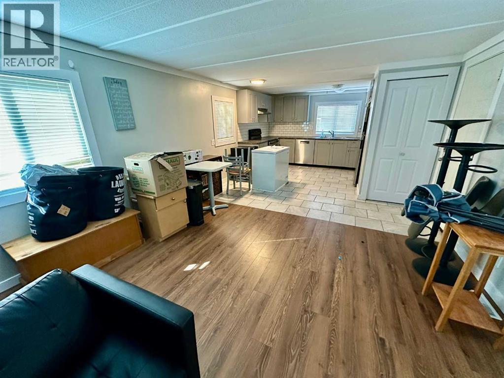 5, 5301 2 Street, Coalhurst, Alberta  T0L 0V0 - Photo 6 - A2264309