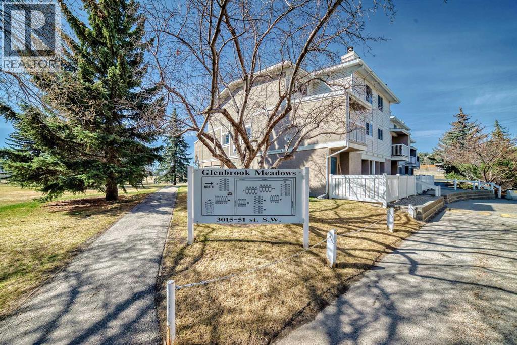 Property at 122, 3015 51 Street SW image 3