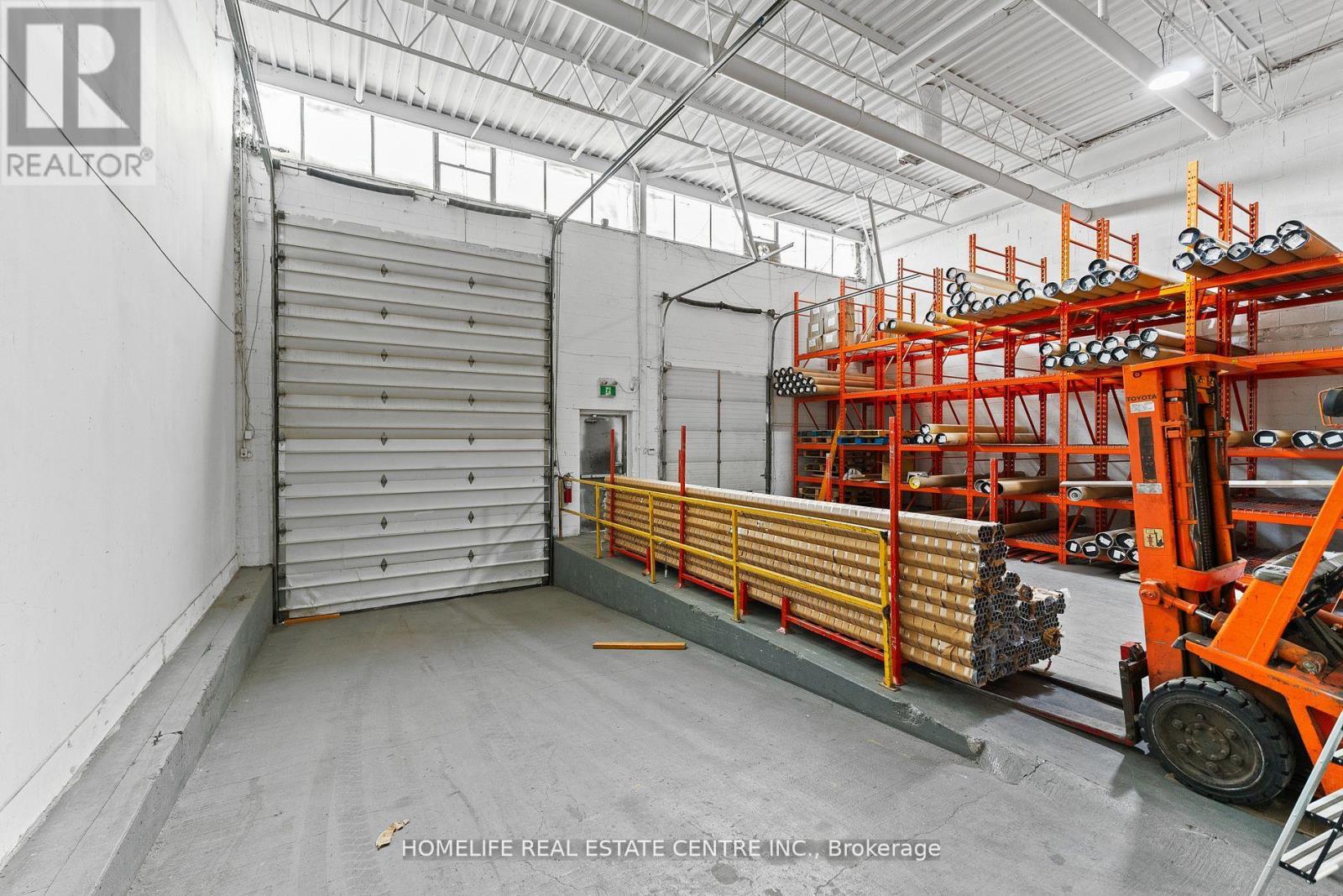 5 - 286 Rutherford Road S, Brampton, Ontario  L6W 3K7 - Photo 20 - W12523928