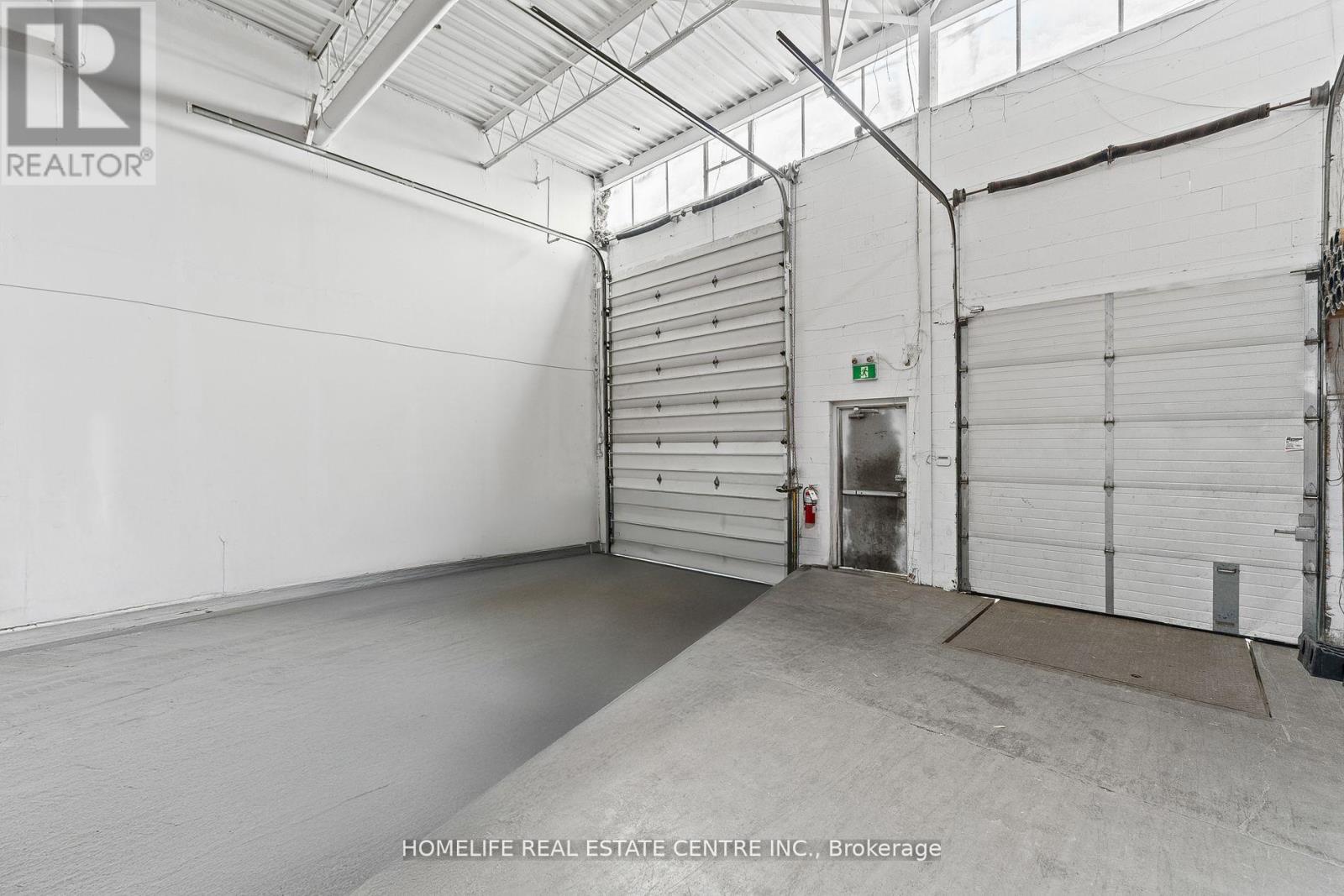 5 - 286 Rutherford Road S, Brampton, Ontario  L6W 3K7 - Photo 28 - W12523928