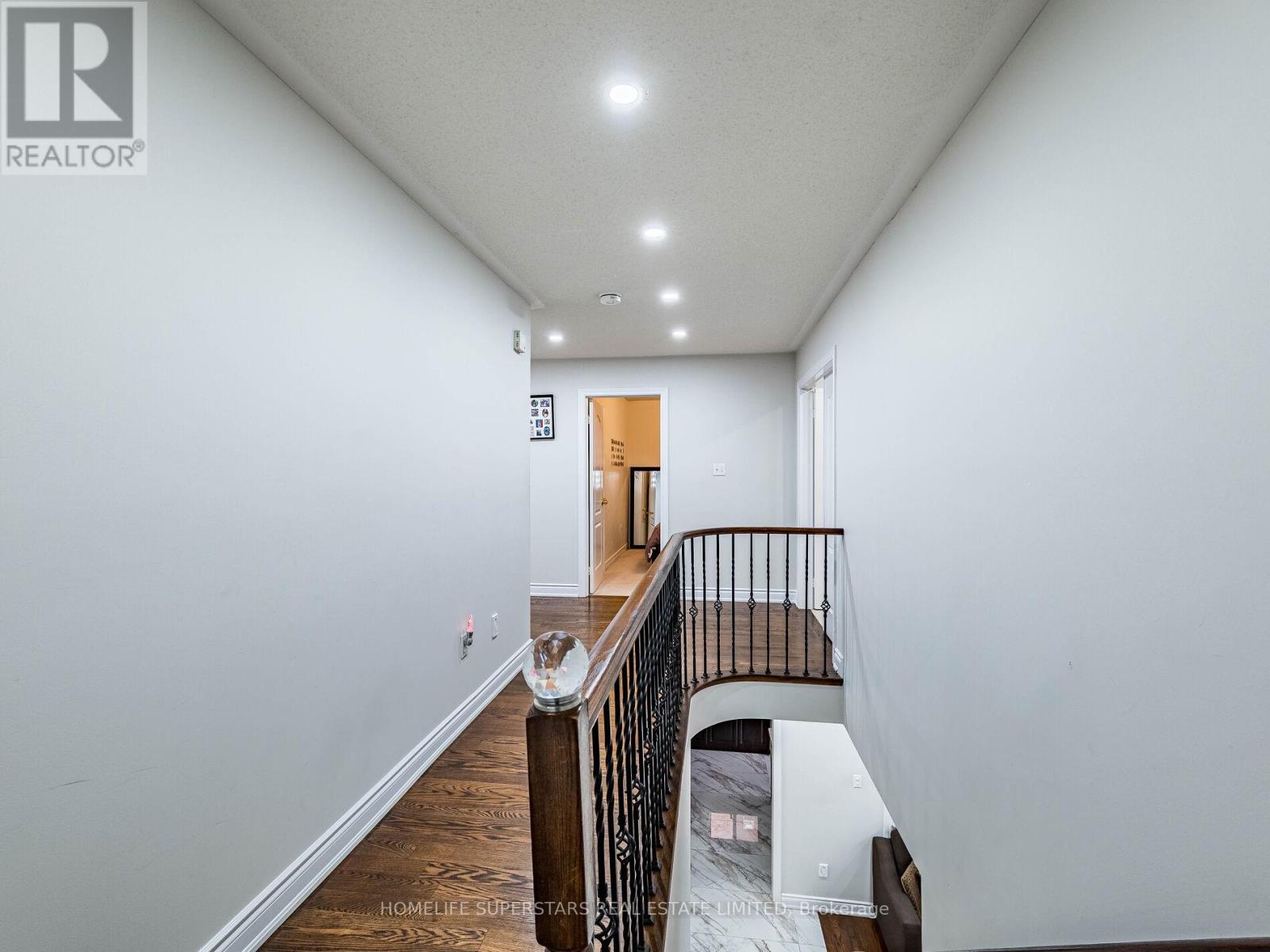 13 Wallaby Way, Brampton, Ontario L6R 3G1 - Photo 23 - W12523972