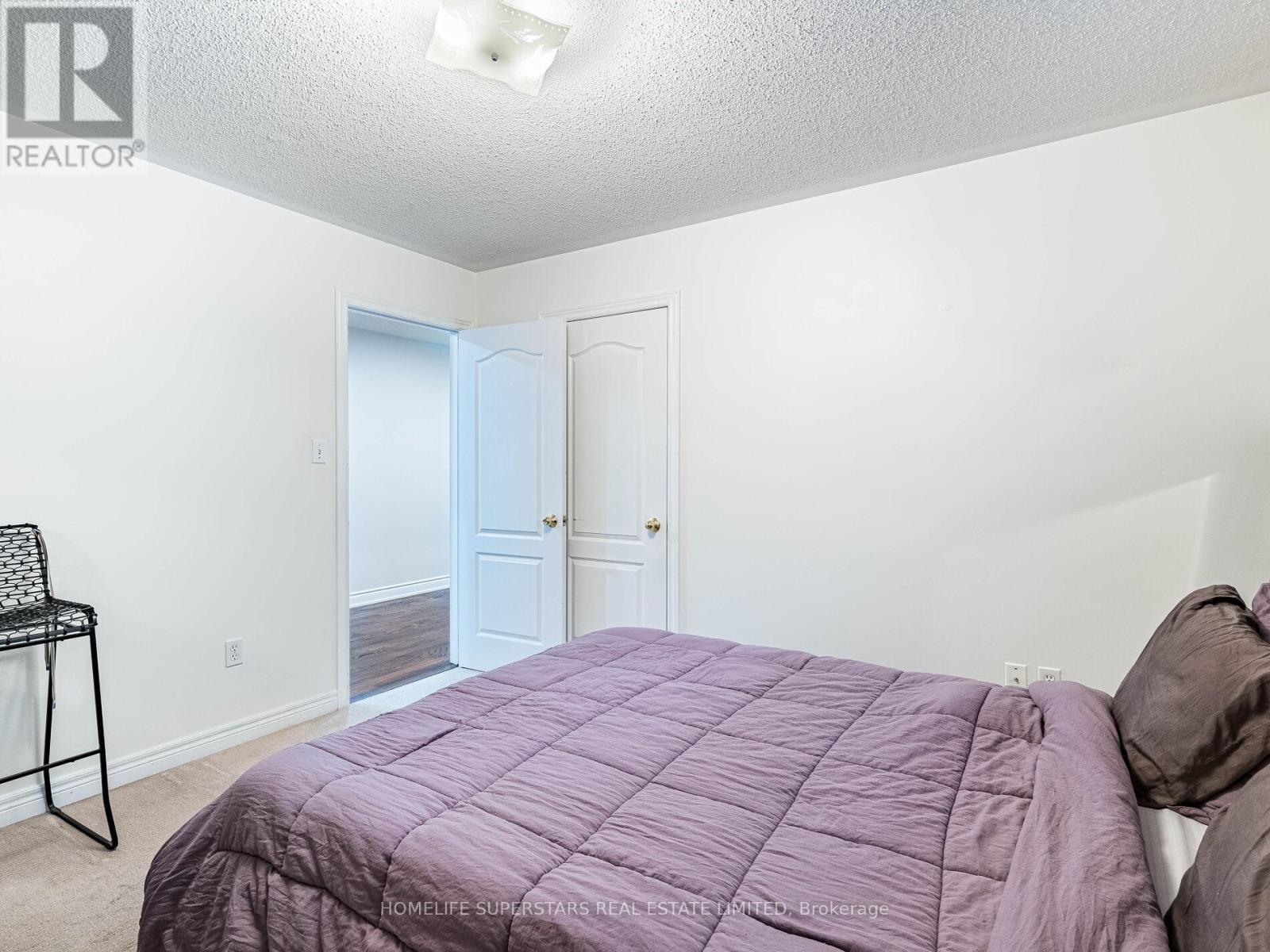 13 Wallaby Way, Brampton, Ontario L6R 3G1 - Photo 33 - W12523972