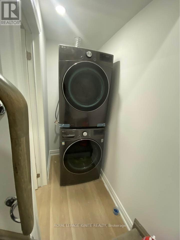 Bsmt - 509 Downes Jackson Heights, Milton, Ontario  L9T 8W2 - Photo 9 - W12523990