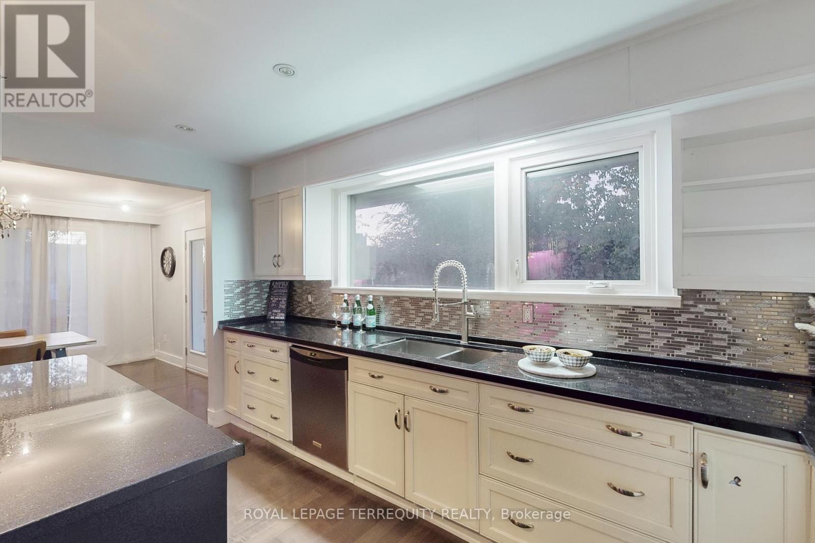 2 Stockton Road, Toronto, Ontario  M6A 1K7 - Photo 11 - W12524038