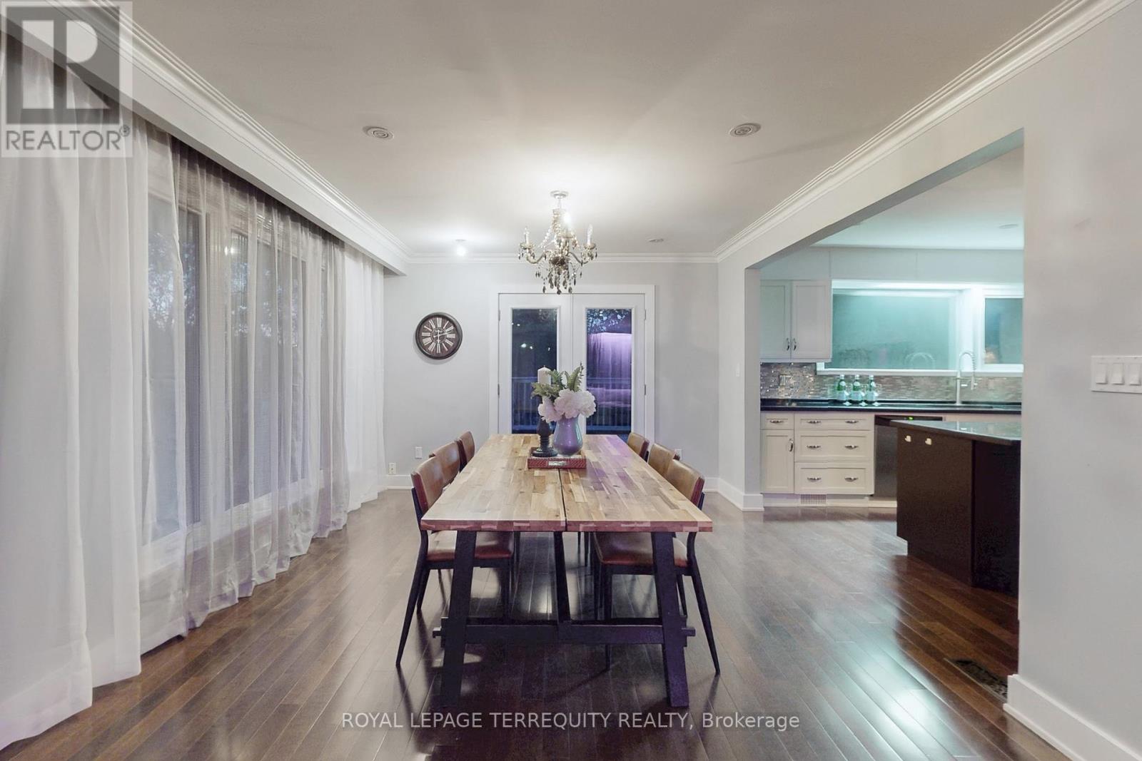 2 Stockton Road, Toronto, Ontario  M6A 1K7 - Photo 14 - W12524038