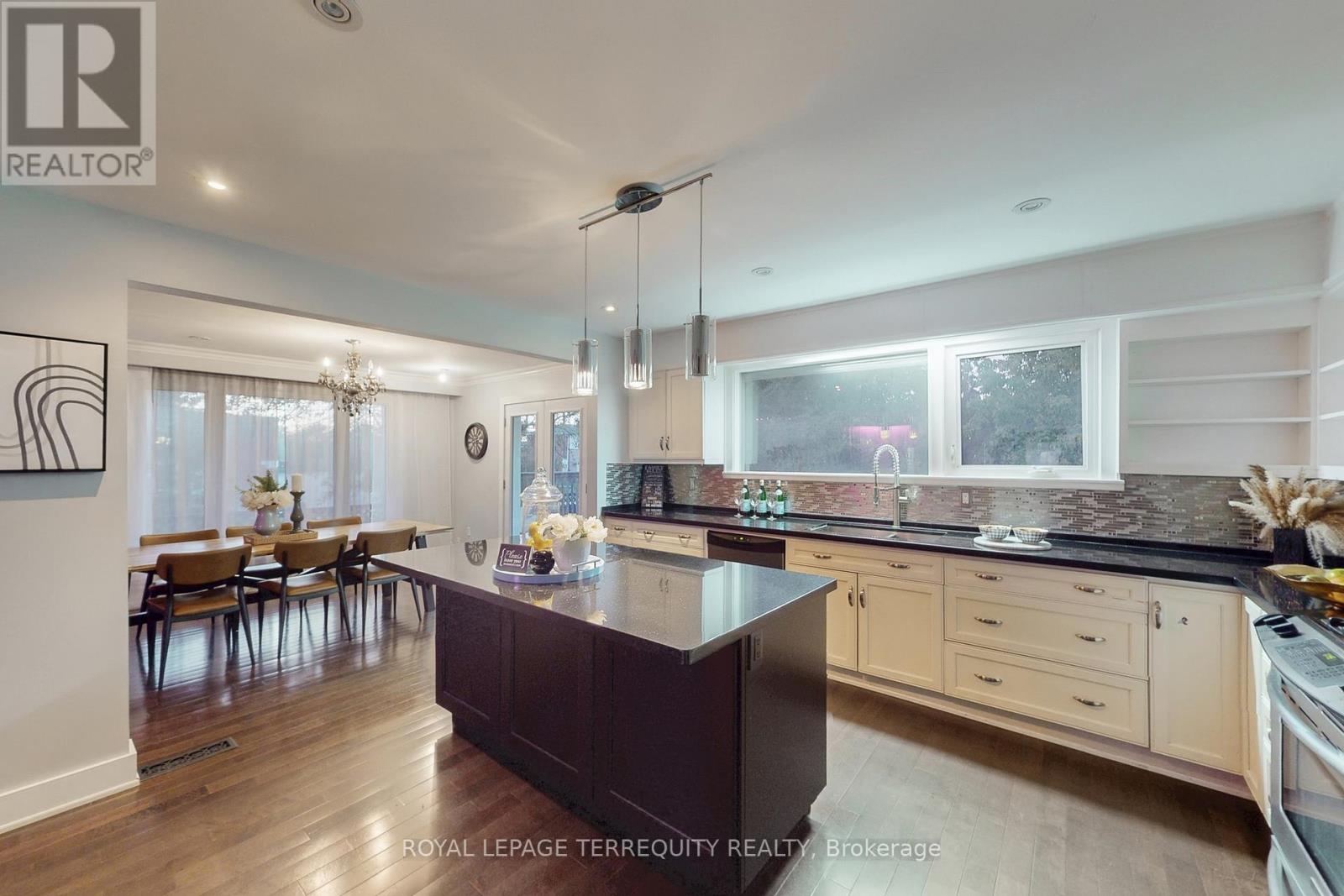 2 Stockton Road, Toronto, Ontario  M6A 1K7 - Photo 9 - W12524038