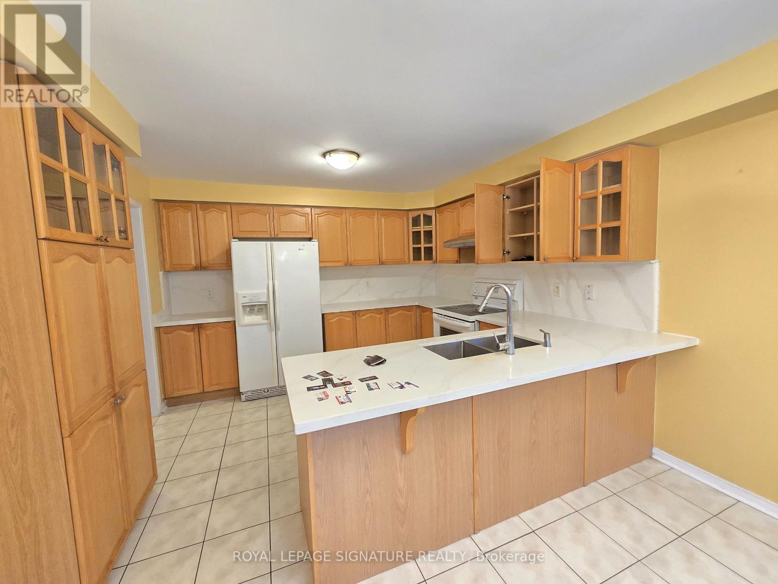 Upper - 181 Brisdale Drive, Brampton, Ontario  L7A 2Y8 - Photo 11 - W12524068