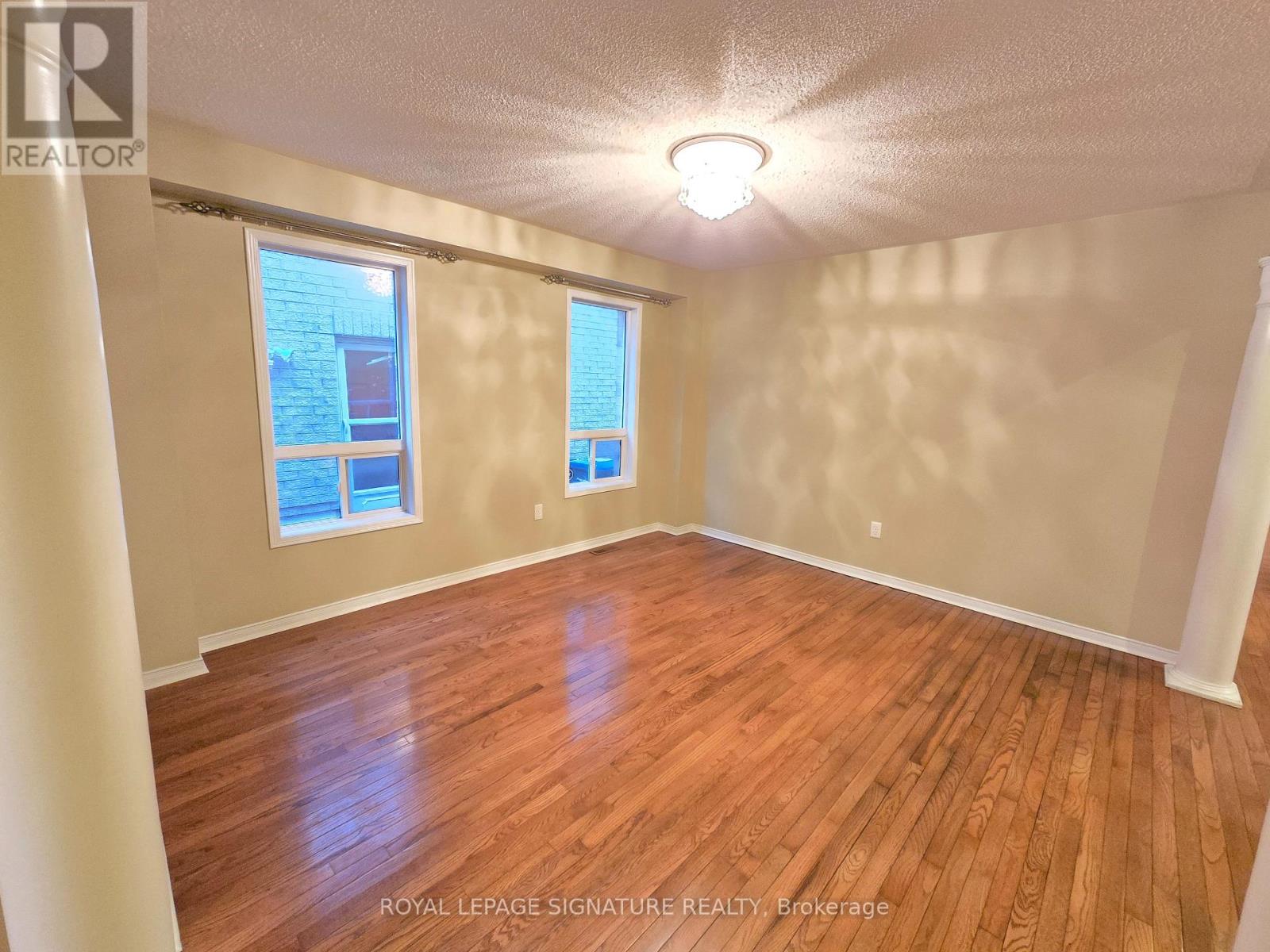 Upper - 181 Brisdale Drive, Brampton, Ontario  L7A 2Y8 - Photo 4 - W12524068