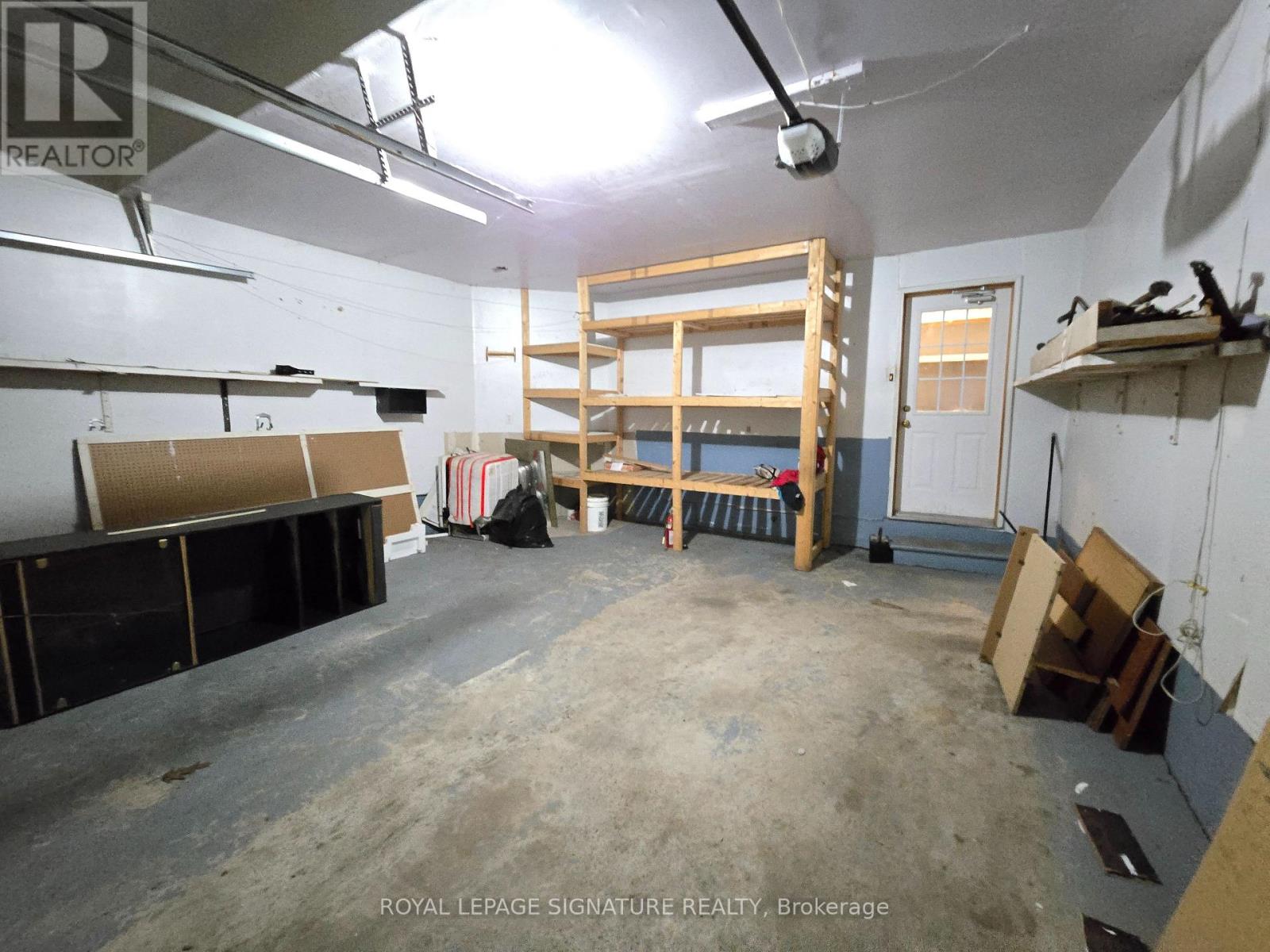 Upper - 181 Brisdale Drive, Brampton, Ontario  L7A 2Y8 - Photo 7 - W12524068