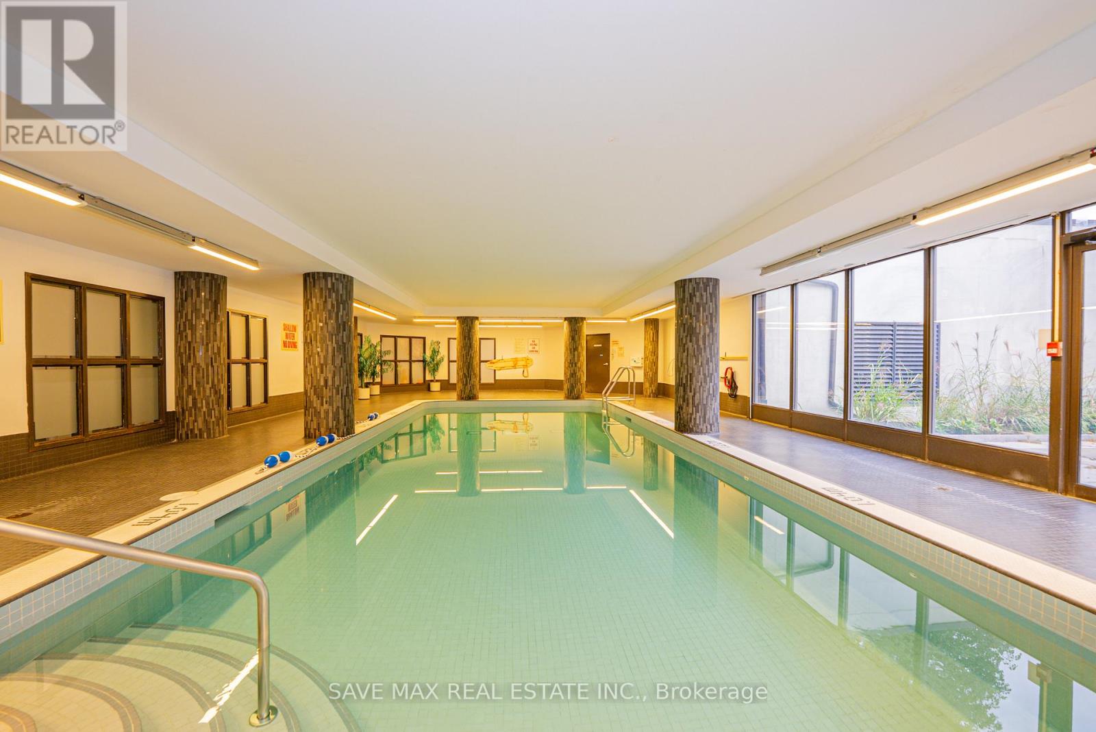 2207 - 350 Webb Drive, Mississauga, Ontario  L5B 3W4 - Photo 34 - W12524070