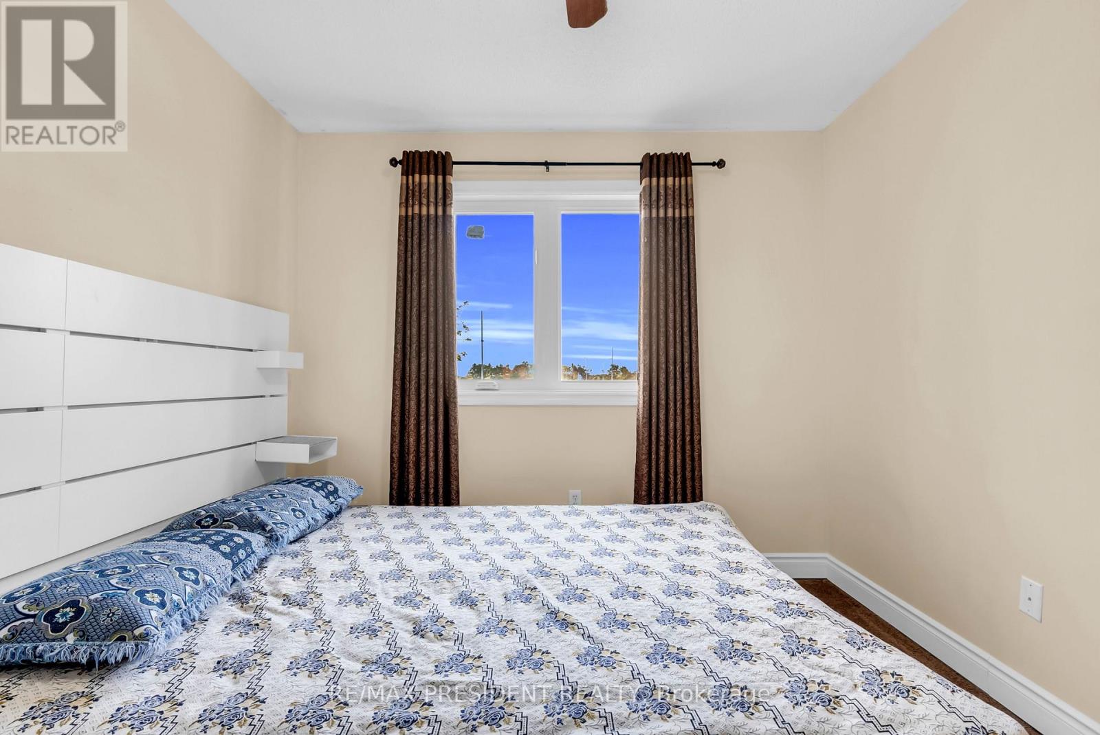 3152 Angel Pass Drive Drive, Mississauga, Ontario  L5M 7R5 - Photo 32 - W12524114