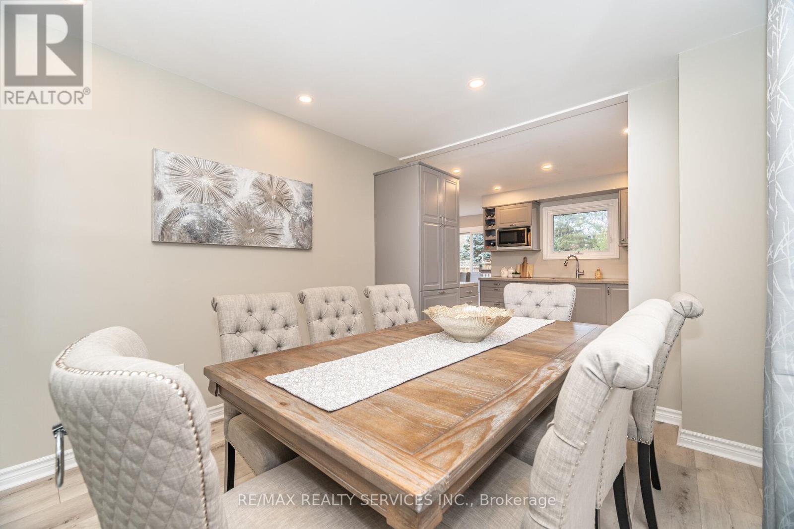 25 Deer Valley Drive, Caledon, Ontario L7E 2E3 - Photo 13 - W12524142