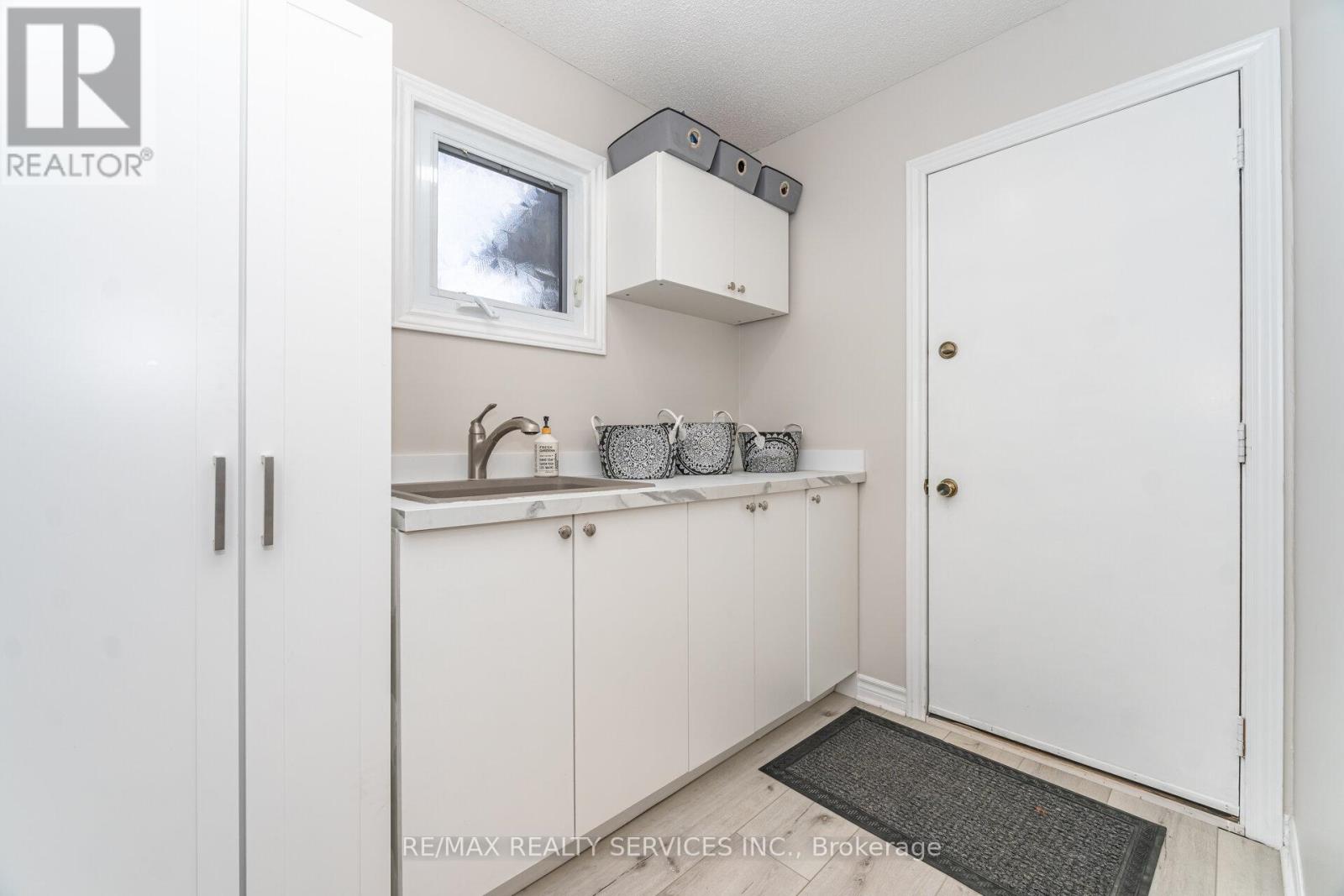 25 Deer Valley Drive, Caledon, Ontario L7E 2E3 - Photo 22 - W12524142