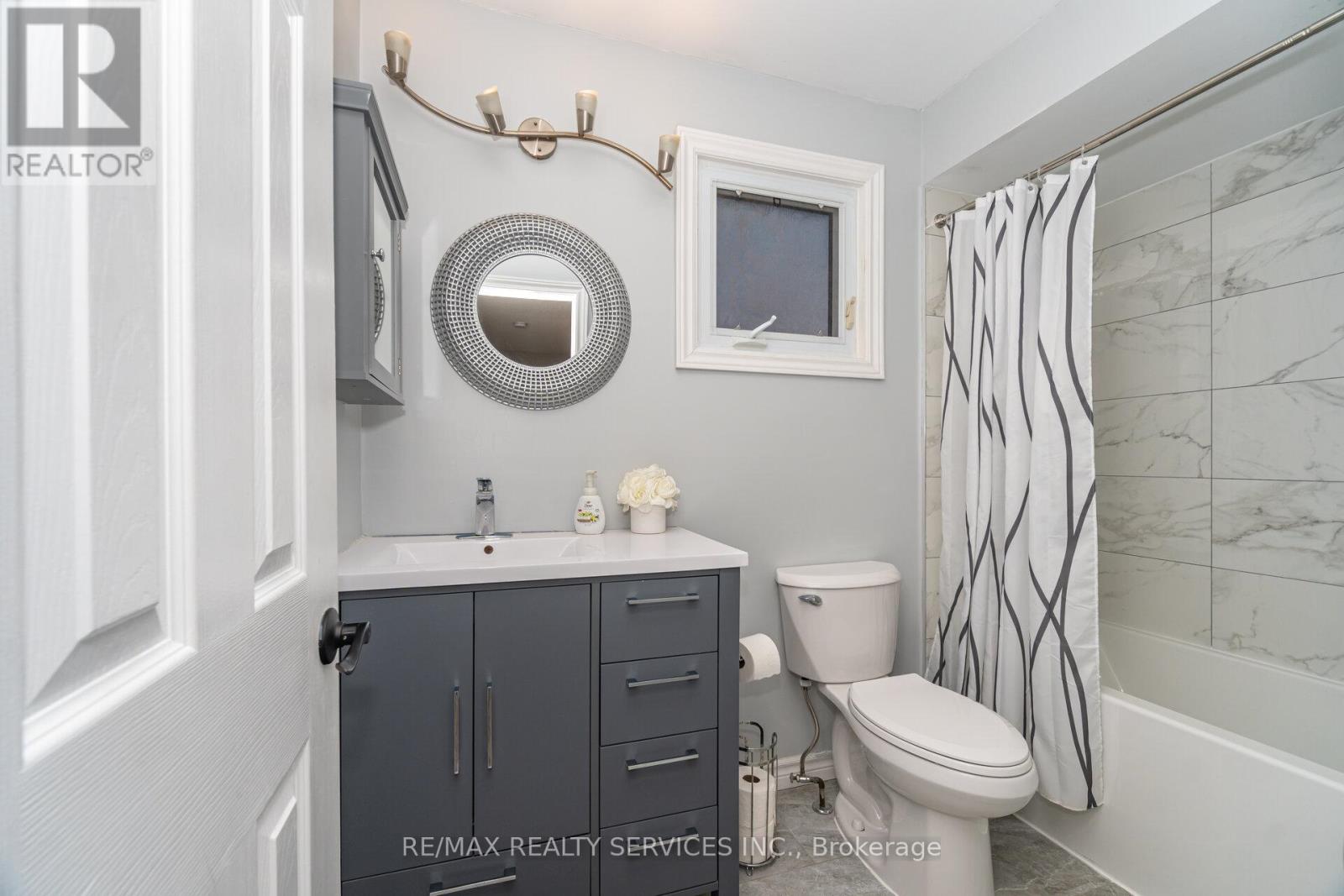 25 Deer Valley Drive, Caledon, Ontario L7E 2E3 - Photo 34 - W12524142