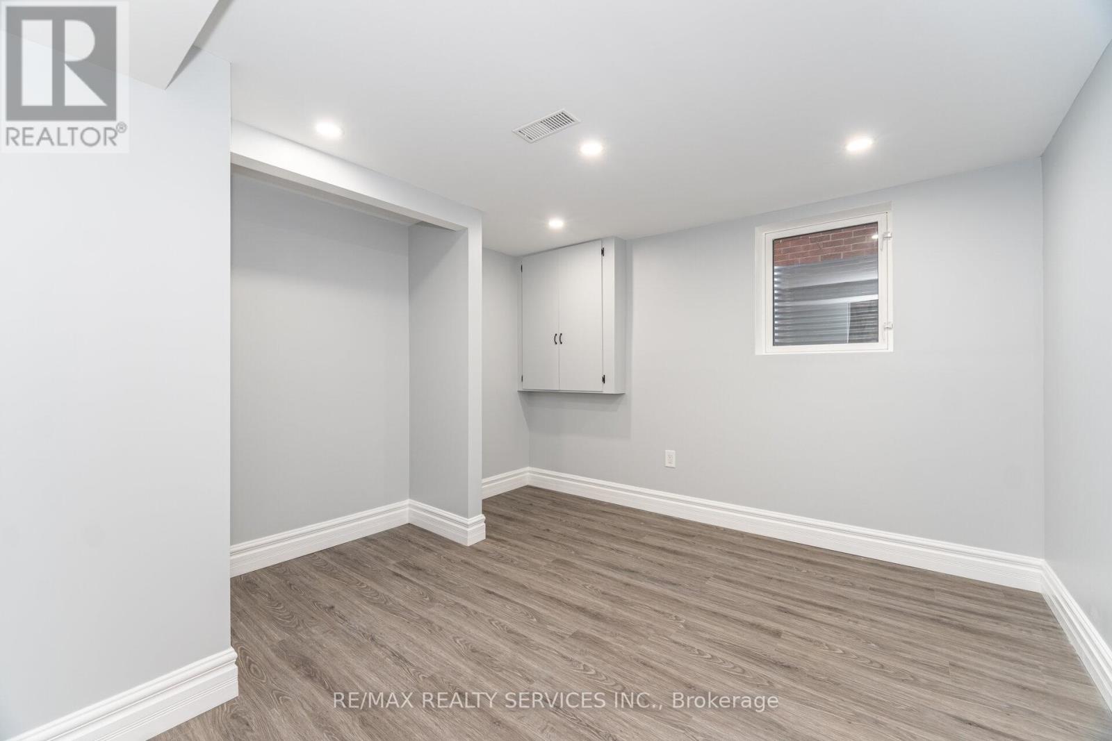 25 Deer Valley Drive, Caledon, Ontario L7E 2E3 - Photo 39 - W12524142