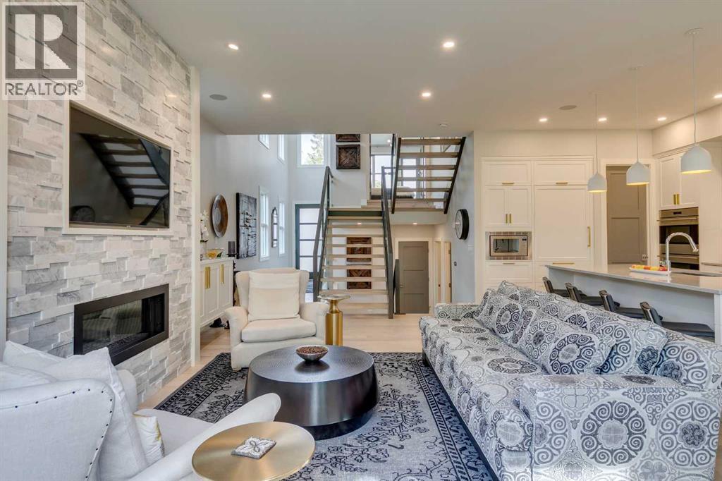 Property at 1827 22 Avenue SW image 5