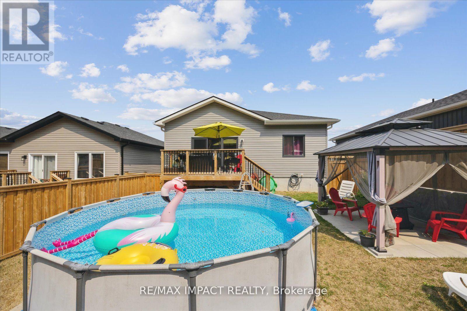 53 Meagan Lane, Quinte West, Ontario K0K 2C0 - Photo 31 - X12524154