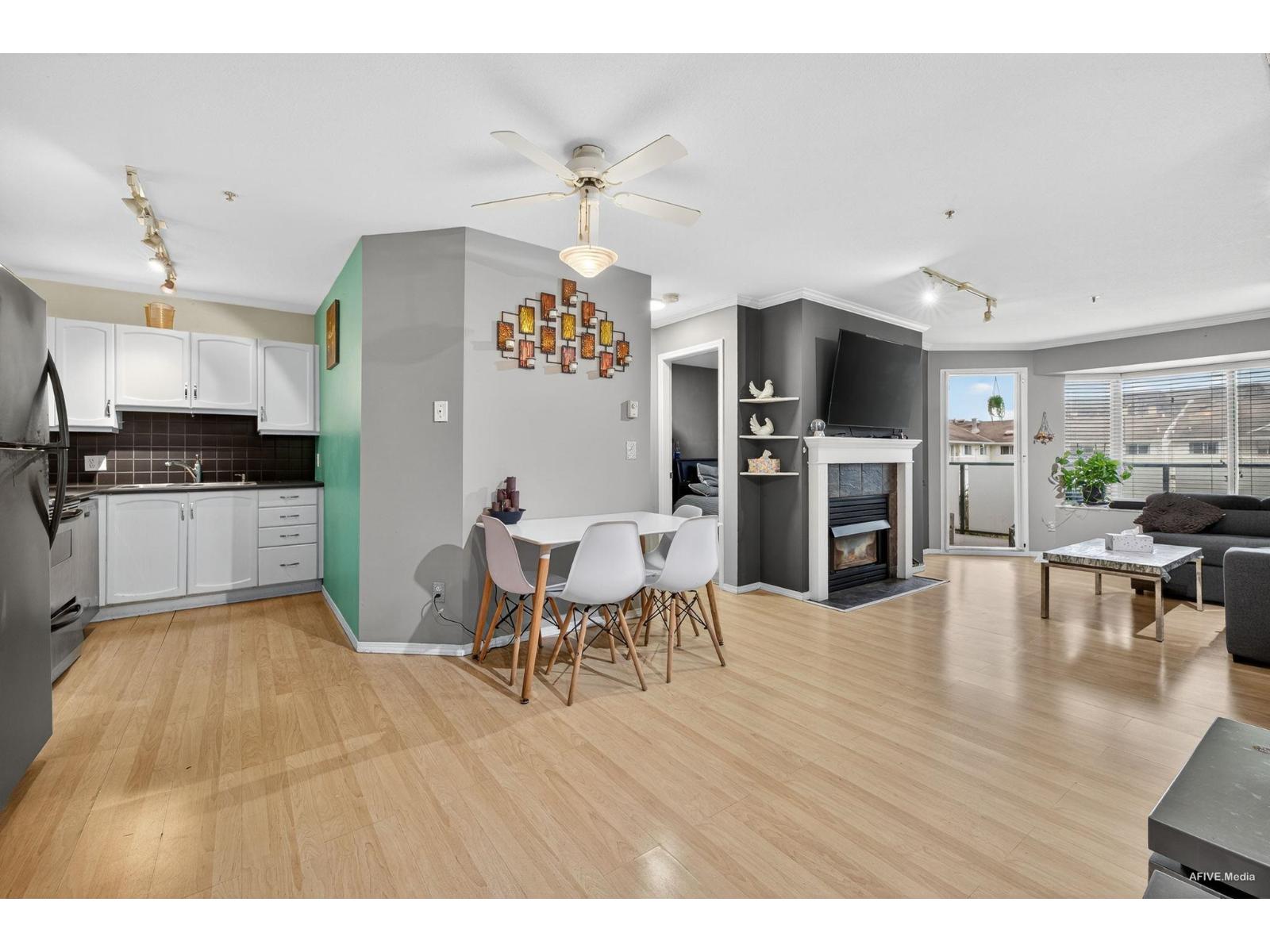 307 2958 TRETHEWEY STREET, Abbotsford, British Columbia