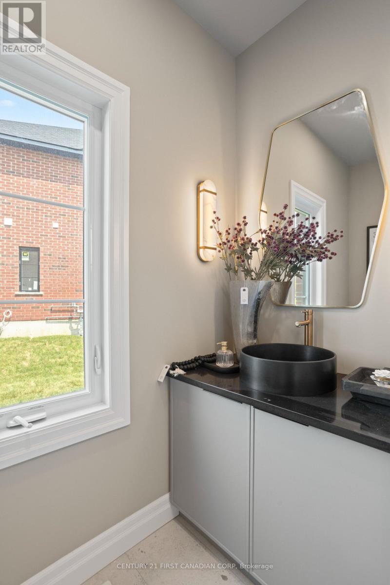 6973 Heathwoods Avenue, London South, Ontario  N6P 1H3 - Photo 24 - X12524152