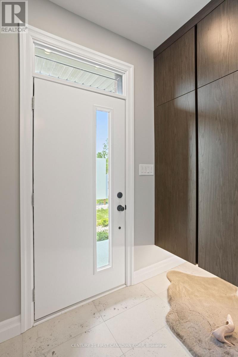 6973 Heathwoods Avenue, London South, Ontario  N6P 1H3 - Photo 7 - X12524152