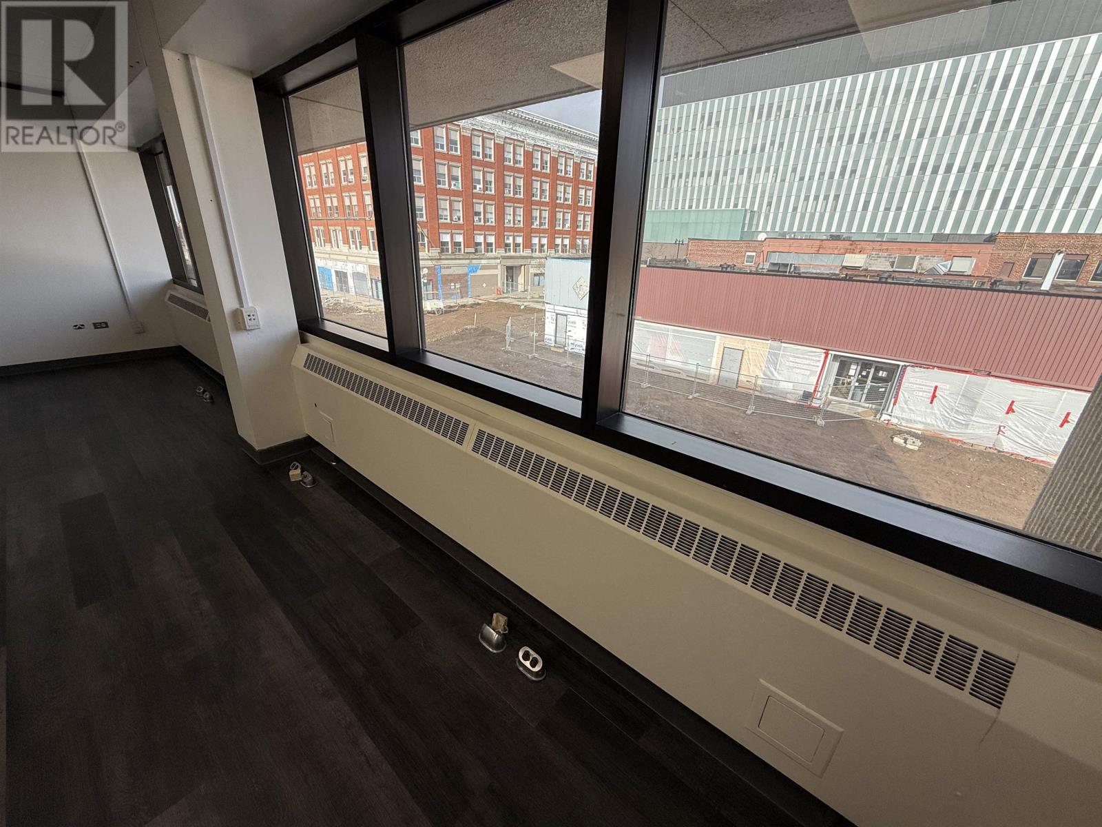 620 Victoria Ave E, Thunder Bay, Ontario  P7C 1A9 - Photo 3 - TB253429