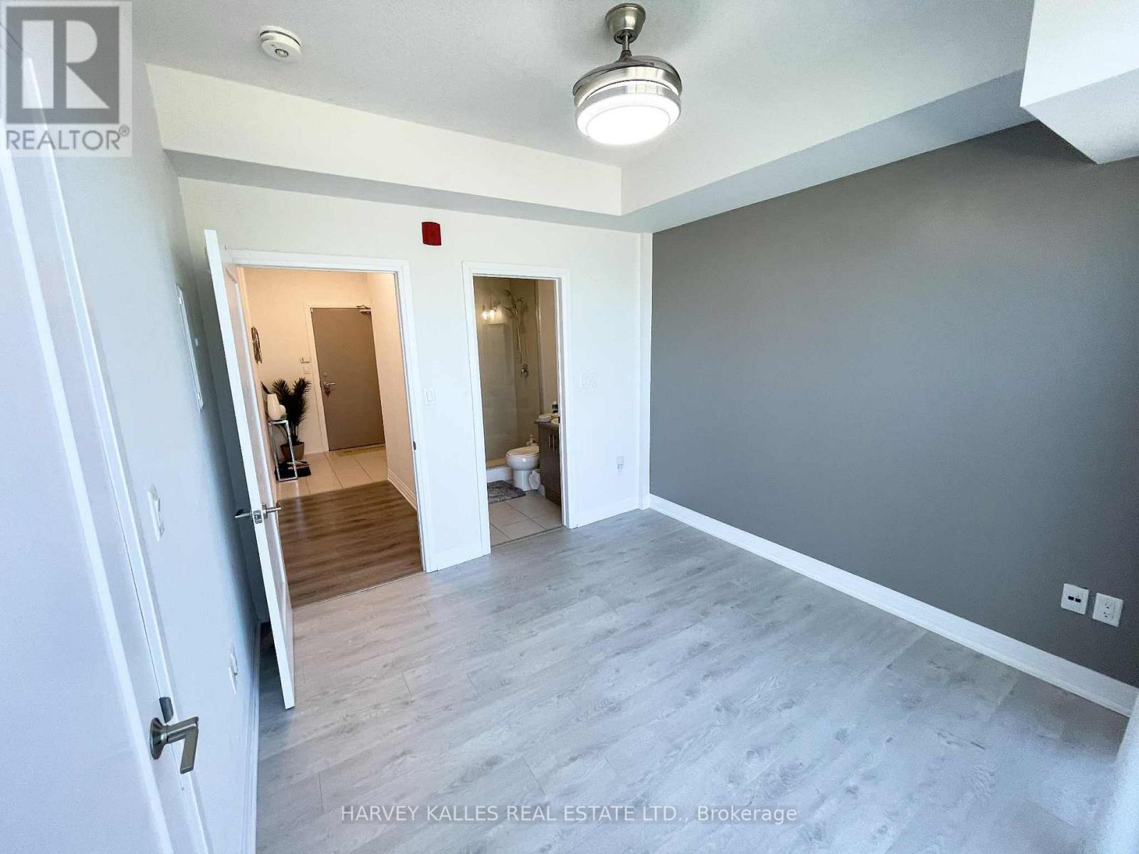 109 - 10 Concord Place, Grimsby, Ontario  L3M 0G6 - Photo 15 - X12523926