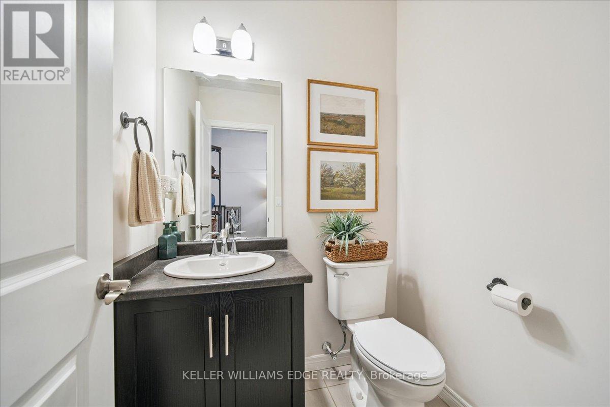 103 Cutts Crescent, Hamilton, Ontario  L0R 1C0 - Photo 25 - X12523962