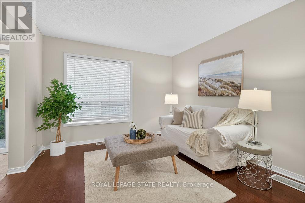 37 - 76 Frances Avenue, Hamilton, Ontario  L8E 5X2 - Photo 12 - X12523994