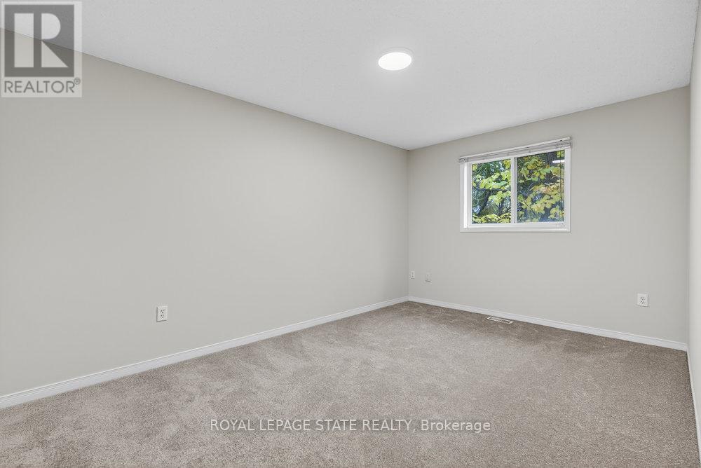 37 - 76 Frances Avenue, Hamilton, Ontario  L8E 5X2 - Photo 22 - X12523994