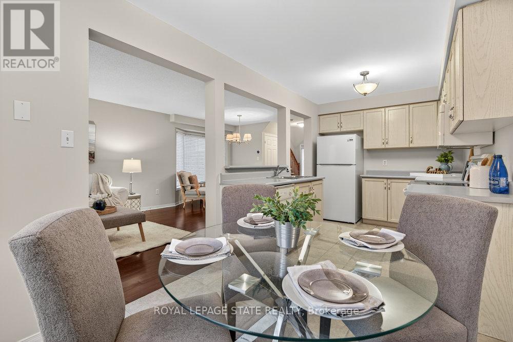 37 - 76 Frances Avenue, Hamilton, Ontario  L8E 5X2 - Photo 3 - X12523994