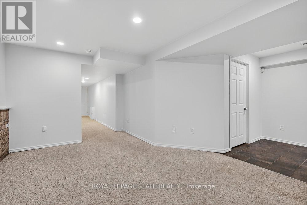 37 - 76 Frances Avenue, Hamilton, Ontario  L8E 5X2 - Photo 30 - X12523994