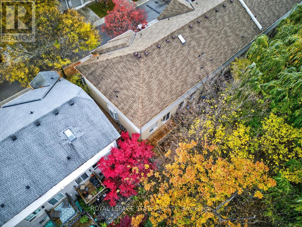 37 - 76 Frances Avenue, Hamilton, Ontario  L8E 5X2 - Photo 39 - X12523994