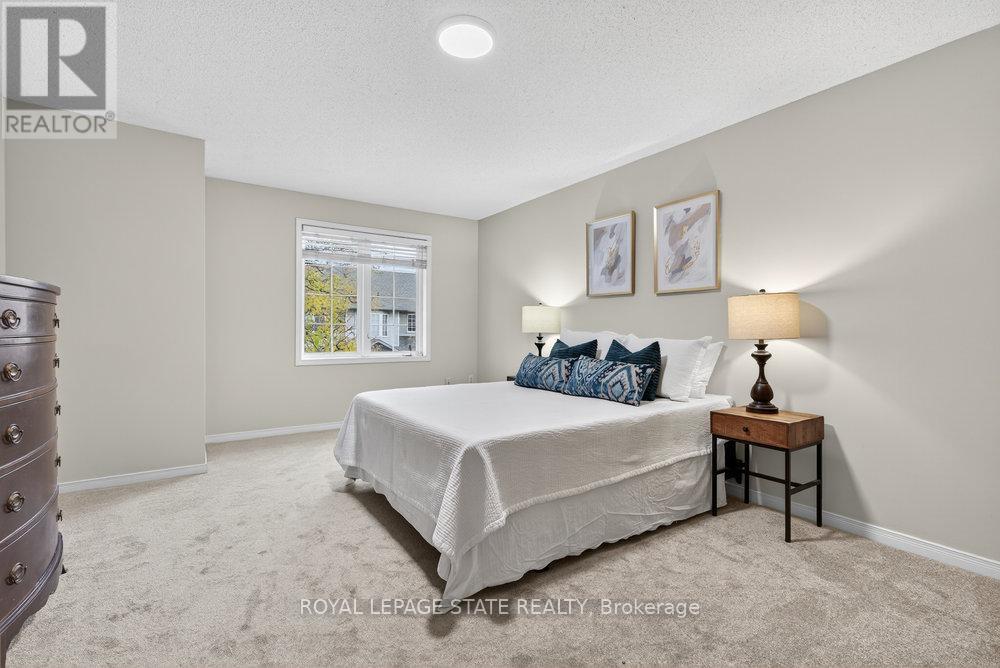 37 - 76 Frances Avenue, Hamilton, Ontario  L8E 5X2 - Photo 4 - X12523994