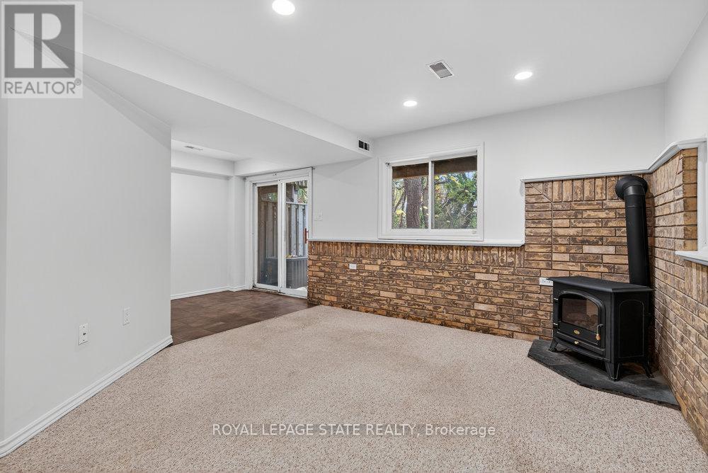 37 - 76 Frances Avenue, Hamilton, Ontario  L8E 5X2 - Photo 5 - X12523994