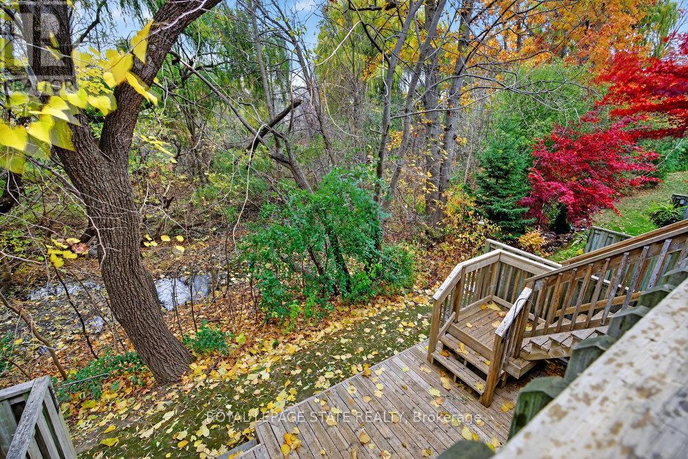 37 - 76 Frances Avenue, Hamilton, Ontario  L8E 5X2 - Photo 6 - X12523994