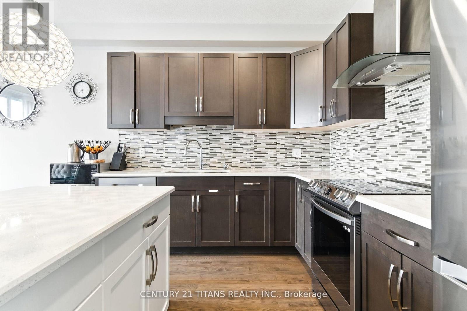 2 Sparrow Crescent E, East Luther Grand Valley, Ontario  L9W 7P2 - Photo 13 - X12524026