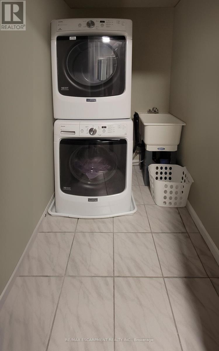 10 - 1523 Upper Gage Avenue, Hamilton, Ontario  L8W 1E6 - Photo 15 - X12524084