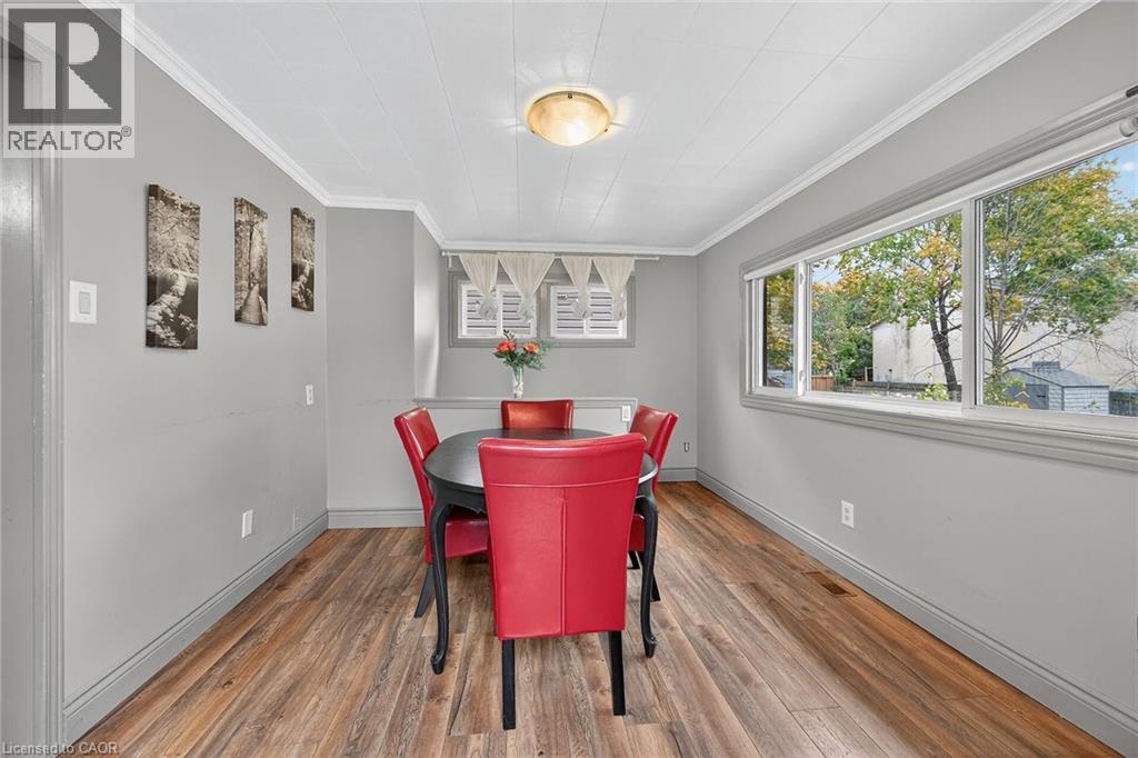 49 East 33rd Street, Hamilton, Ontario  L8V 3S9 - Photo 18 - 40786757