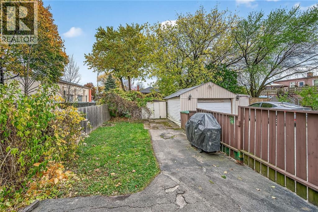 49 East 33rd Street, Hamilton, Ontario  L8V 3S9 - Photo 38 - 40786757