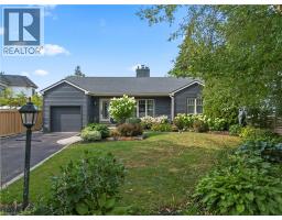 278 CAROLYN Drive, Oakville, Ontario