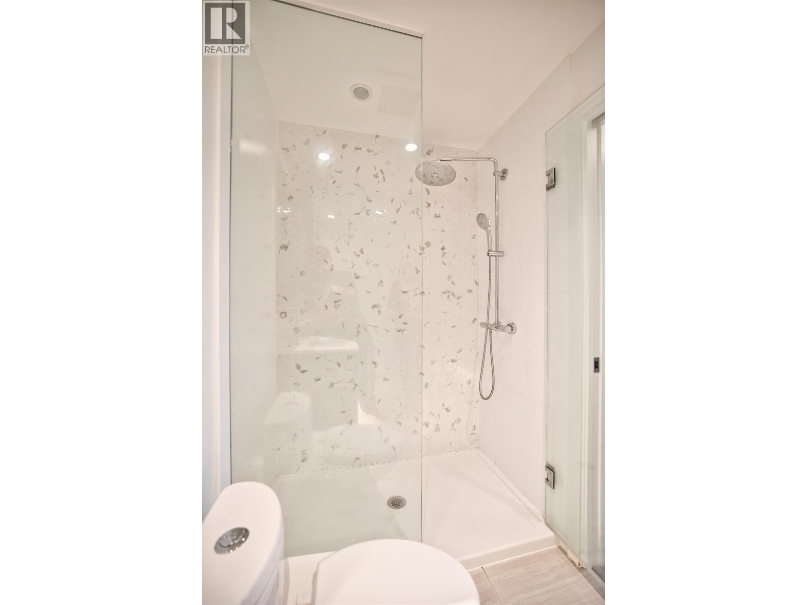 1604 567 Clarke Road, Coquitlam, British Columbia V3J 0K7 - Photo 11 - R3065842