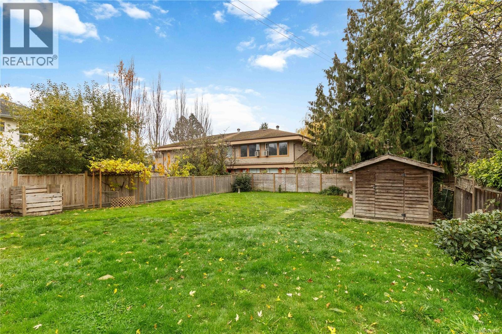 21 Hampton Rd, Saanich, British Columbia  V8Z 1G5 - Photo 31 - 1018972