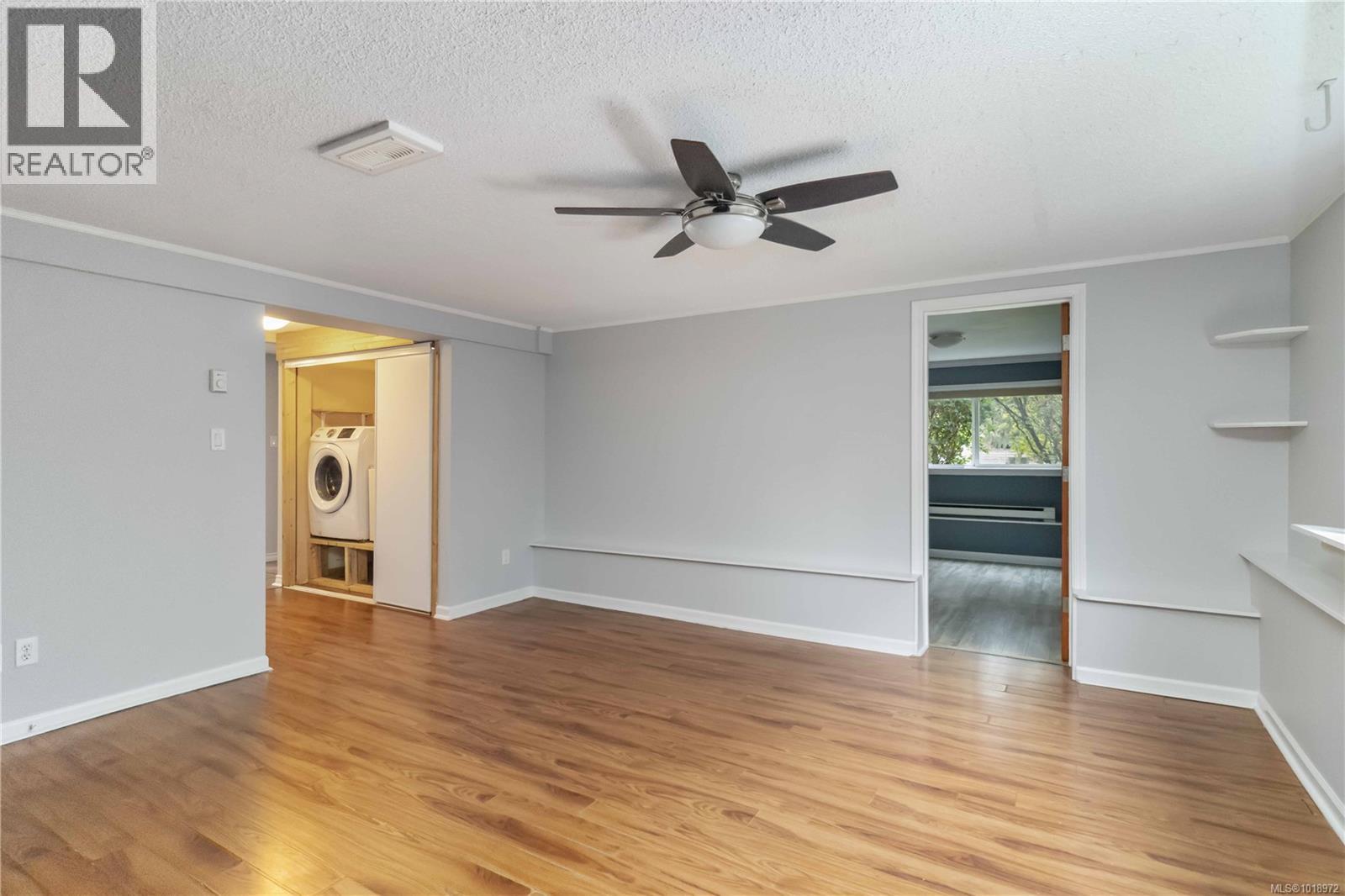 21 Hampton Rd, Saanich, British Columbia  V8Z 1G5 - Photo 37 - 1018972