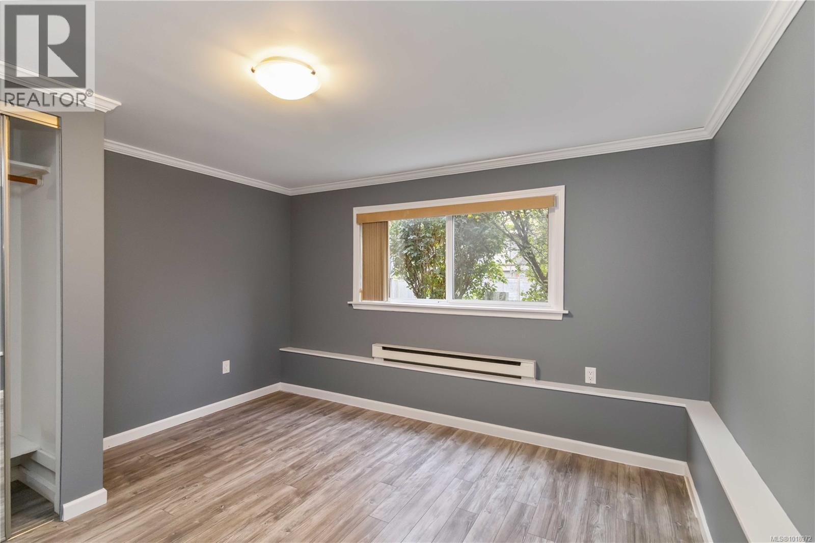 21 Hampton Rd, Saanich, British Columbia  V8Z 1G5 - Photo 39 - 1018972