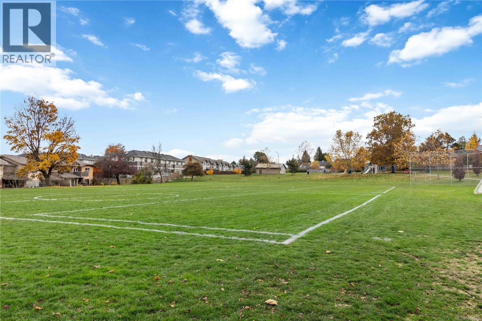 21 Hampton Rd, Saanich, British Columbia  V8Z 1G5 - Photo 45 - 1018972