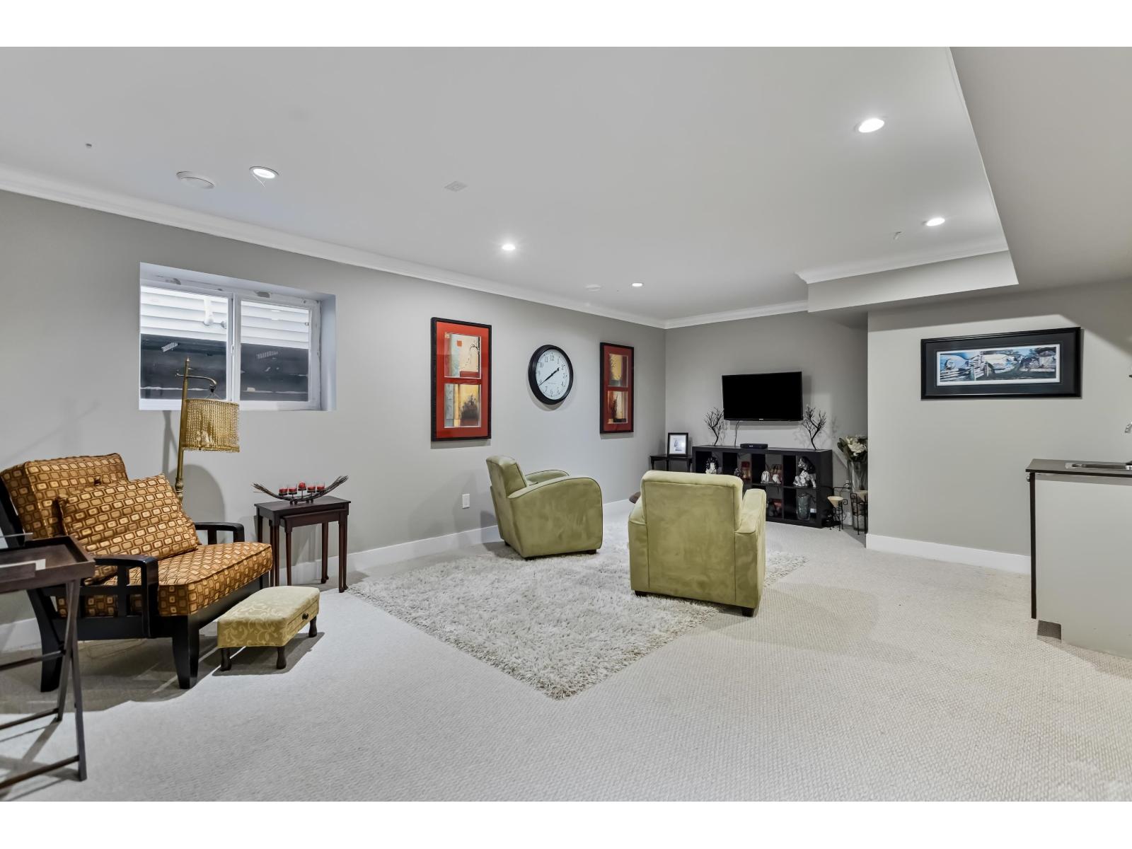 8049 211a Street, Langley, British Columbia  V2Y 0J5 - Photo 29 - R3065397