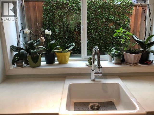 329 W 23rd Street, North Vancouver, British Columbia  V7M 2B6 - Photo 4 - R3065853