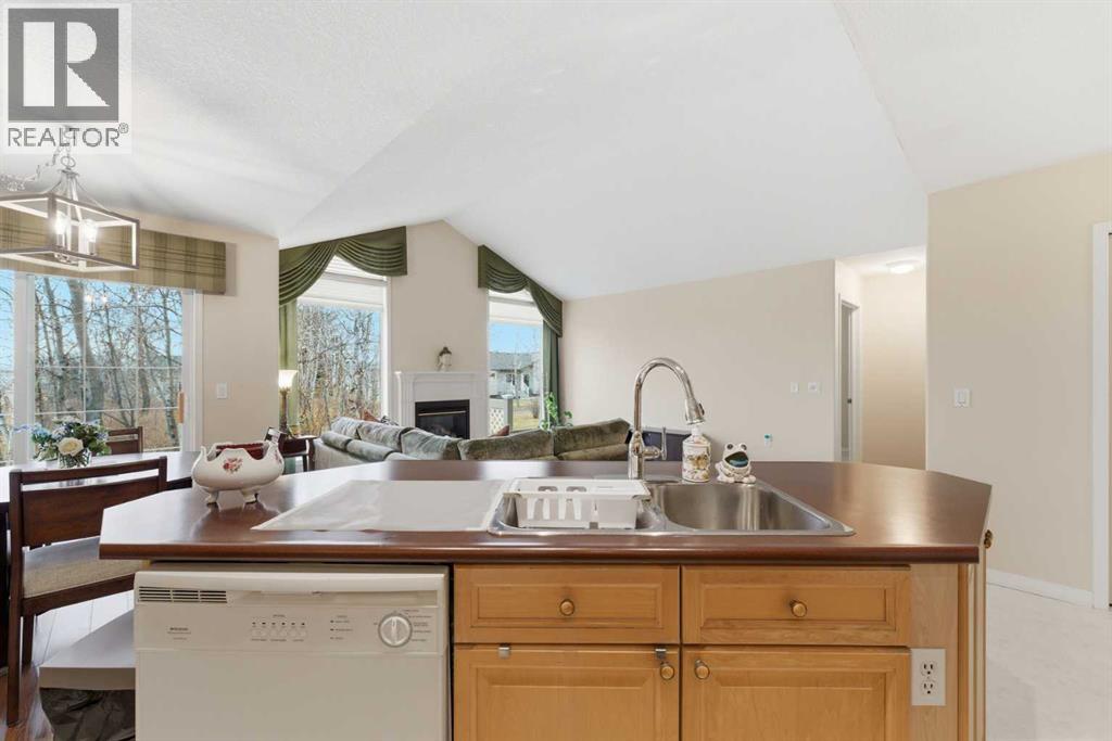 213 Dayspring Bay, Rural Rocky View County, Alberta  T1X 1G3 - Photo 7 - A2268926