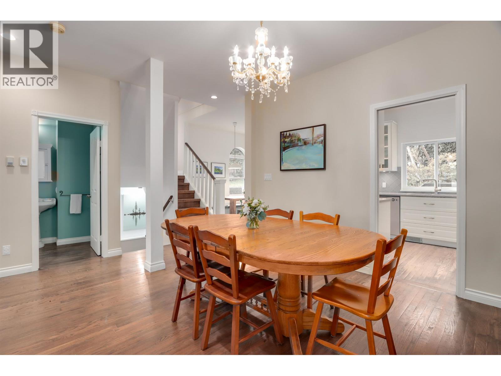 1806 Deep Cove Road, North Vancouver, British Columbia  V7G 1S6 - Photo 9 - R3065385