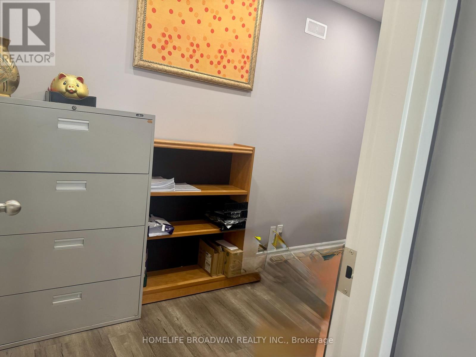 #25 - 60 Innovator Avenue, Whitchurch-Stouffville, Ontario L4A 0Y2 - Photo 11 - N12511626